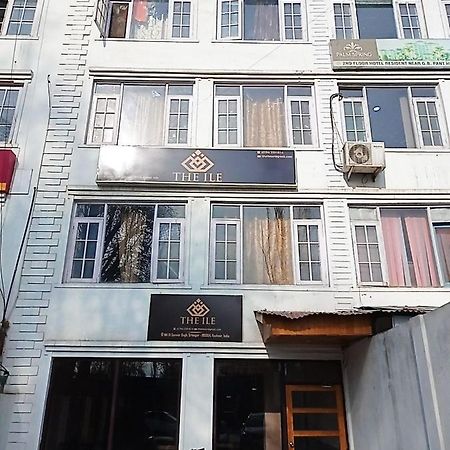 The Ile Hotel ศรีนาการ์ ภายนอก รูปภาพ